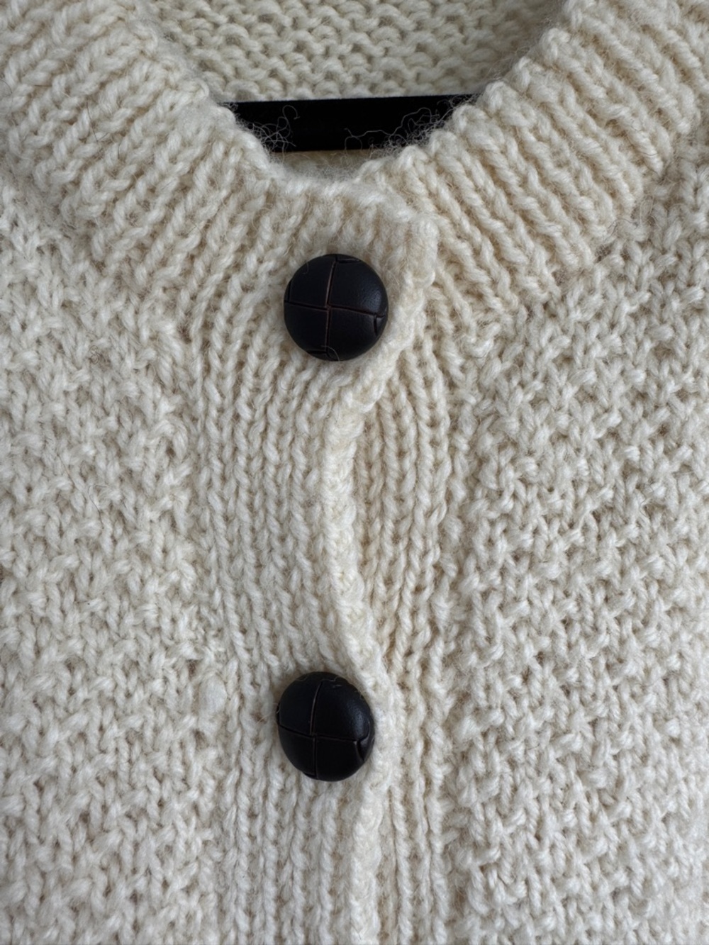 Vintage Blarney Woolen Mill Cream Cable Knit Button-Front Cardigan Sweater - Picture 5 of 6
